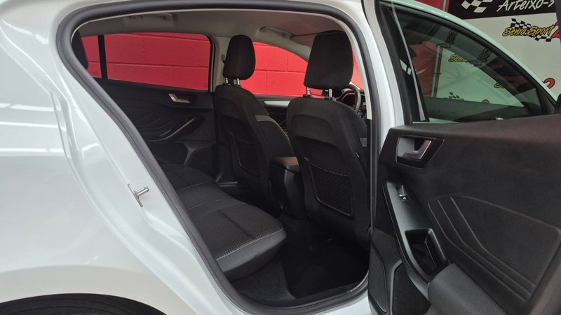Ford Focus 1.5 EcoBlue Trend + 2022, foto 16