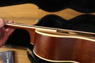 Guitarra Taylor GC-3 con K&K Pure Mini
