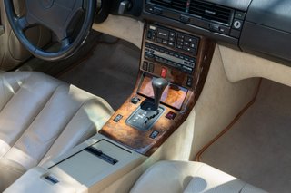 Mercedes-Benz  SL 300 R129