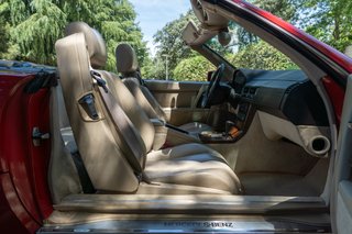 Mercedes-Benz  SL 300 R129