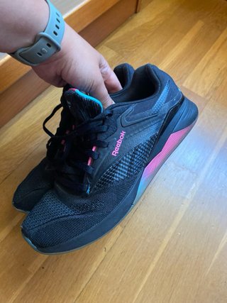 Zapatillas Reebok Negras y Rosas