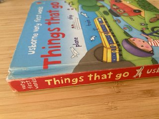 Things That Go (Usborne Very First Words)