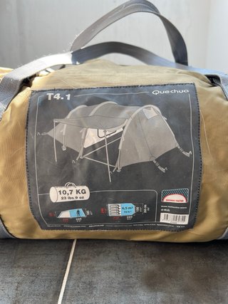Tienda campaña Quechua 4.1 4 personas. Como nueva