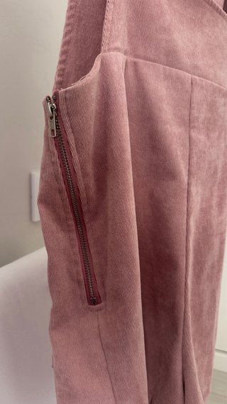 Peto corto rosa de pana