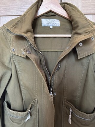 Parka verde militar ligera