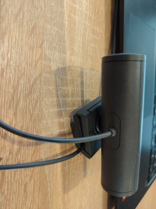 Webcam Logitech Brio 500 HD Regolazione Luce, Modalità Visualizza, Microfoni Dupli con Riduzione Rumore, Copertura Privacy, Supporta MS Teams, Google Meet, Zoom, Cavo USB-C - Grafite