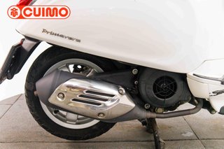 VESPA PRIMAVERA 125