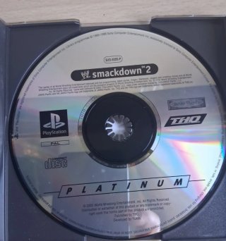 WWE SmackDown 2 PlayStation 1 PAL completo