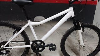 Bicicleta Montaña B'TWIN Blanca