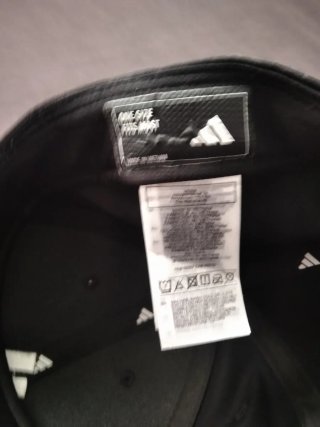 Gorra Adidas Beisbol Negra y Blanca