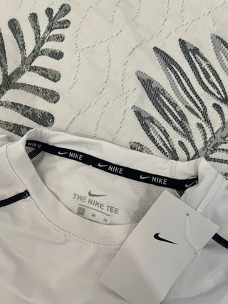 Camiseta Nike Deportiva Talla M Nueva