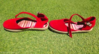 Sandalias rojas infantiles. Talla 31