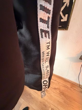Parka Off-White c/o Virgil Abloh Seeing Things