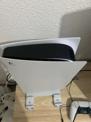 ¡PS5 con lector + 2 mandos + base de carga! Lista