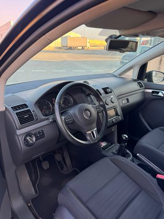 Volkswagen Touran 2015