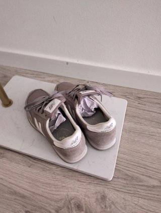 Zapatillas New Balance 720 Grises