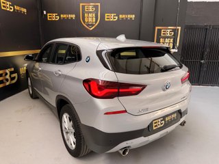 BMW X2 sDrive18dA Business