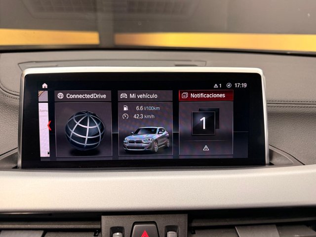 BMW X2 sDrive18dA Business