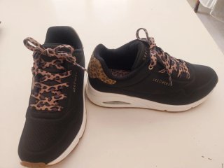 Zapatillas Skechers Talla 38 Negras