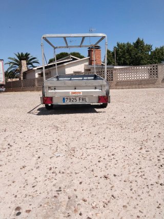 Remolque de carga