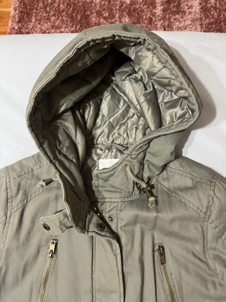 Parka El Corte Inglés verde militar