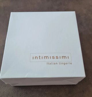 Conjunto Intimissimi Camiseta y Braguita Rosa