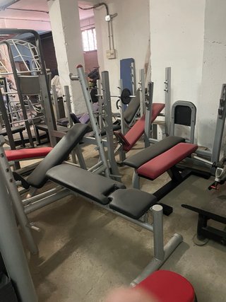 MAQUINAS Y APARATOS DE MUSCULACION-LIQUIDACIÓN