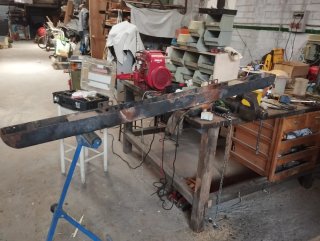 Parachoques delantero Land Rover antiguo