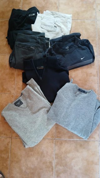 Lote Ropa Hombre: Pantalones y Camisetas