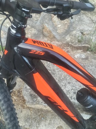 Bicicleta eléctrica BH ATOM