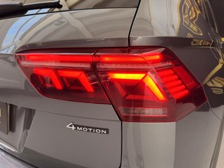Volkswagen Tiguan Allspace R-Line 2.0 TDI 147kW (200CV) DSG 4Motion