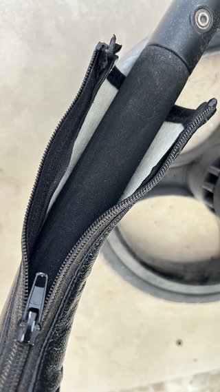 Cochecito y Silla Bebé Gris