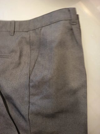 Pantalón gris uniforme nuevo T.19/20