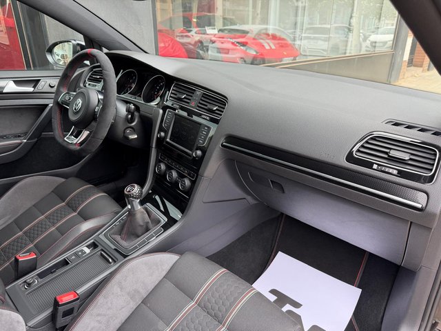 VOLKSWAGEN GOLF GTI CLUBSPORT MANUAL 290CV