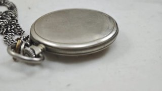 Reloj de bolsillo Cyma plateado