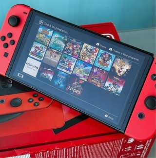 Como Nueva Nintendo OLED Completa + 16 Videojuegos