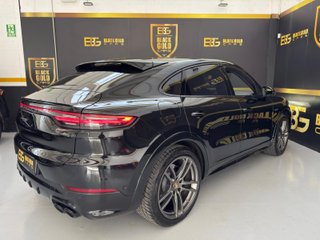 Porsche Cayenne Coupé E-Hybrid Platinum Edition