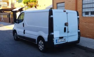se vende Renault Trafic    3.000 €