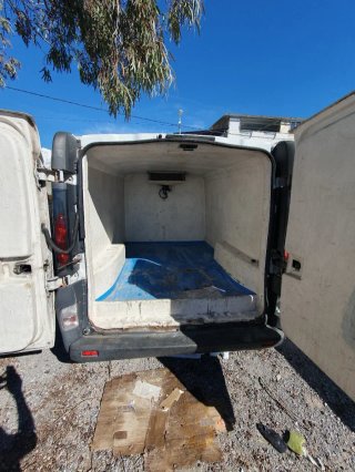 se vende Renault Trafic    3.000 €