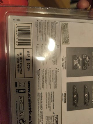 Scalextric Compact 1:43 - 2 Coches