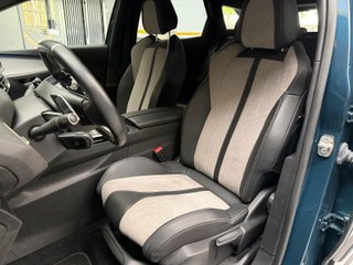 Peugeot 3008 Hybrid 300 e-EAT8 GT