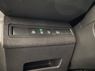 Peugeot 3008 Hybrid 300 e-EAT8 GT