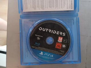Outriders PS4 Day One Edition