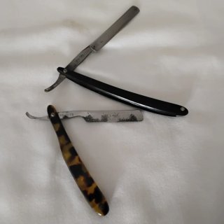 2 piccoli  Rasoi Vintage Tartarugato e Nero