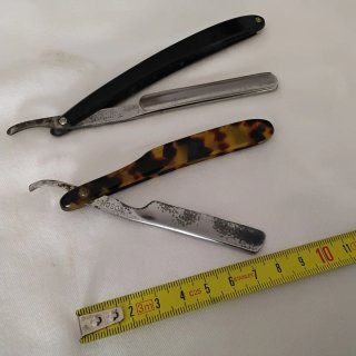 2 piccoli  Rasoi Vintage Tartarugato e Nero