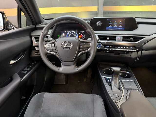 Lexus UX 2.0 250h Business Navigation