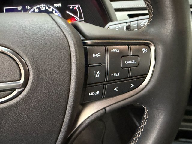 Lexus UX 2.0 250h Business Navigation