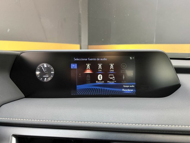 Lexus UX 2.0 250h Business Navigation