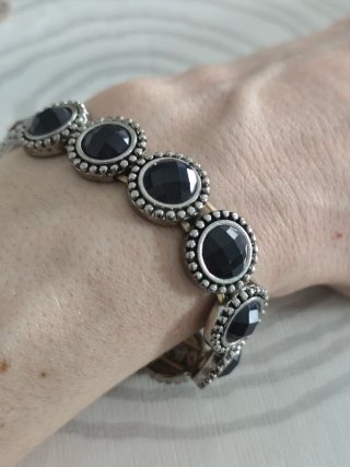 Pulsera elástica plata y negro