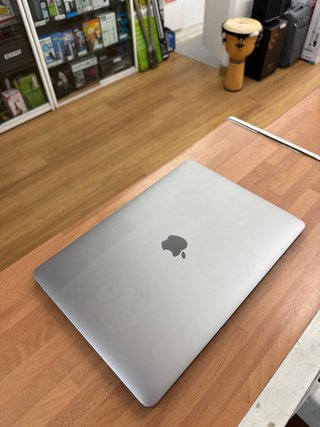 MacBook Pro M1 2020 13” 8GB 256GB SSD